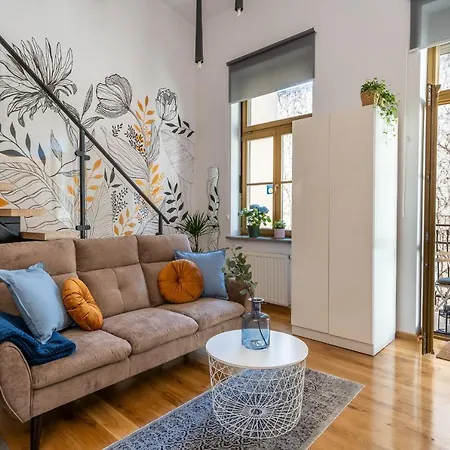 Sweet Apartment *